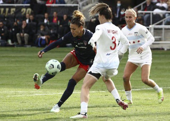 裸体未来初音被到爽